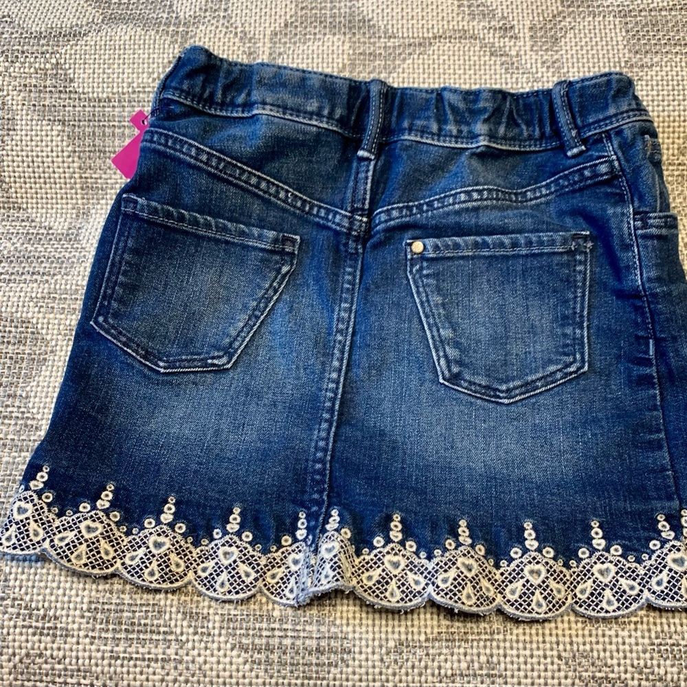 H&M hennes& mauritz denim’s girls short skirt